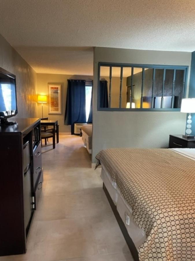 Guest Inn مدينة ليك المظهر الخارجي الصورة