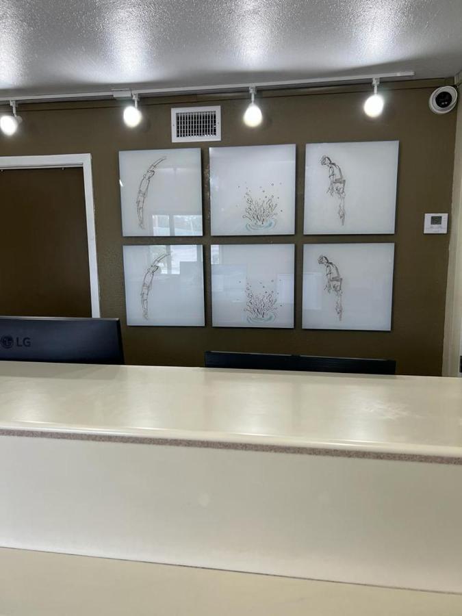 Guest Inn مدينة ليك المظهر الخارجي الصورة