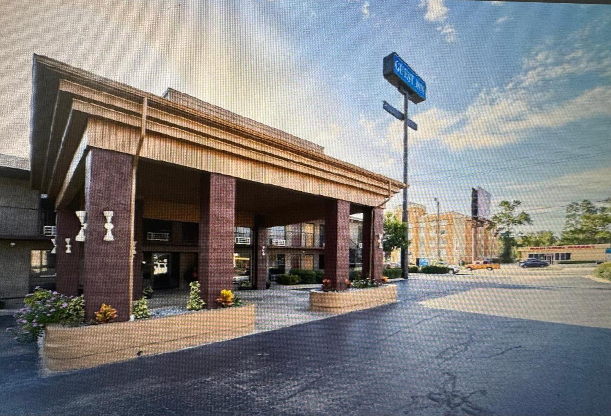 Guest Inn مدينة ليك المظهر الخارجي الصورة